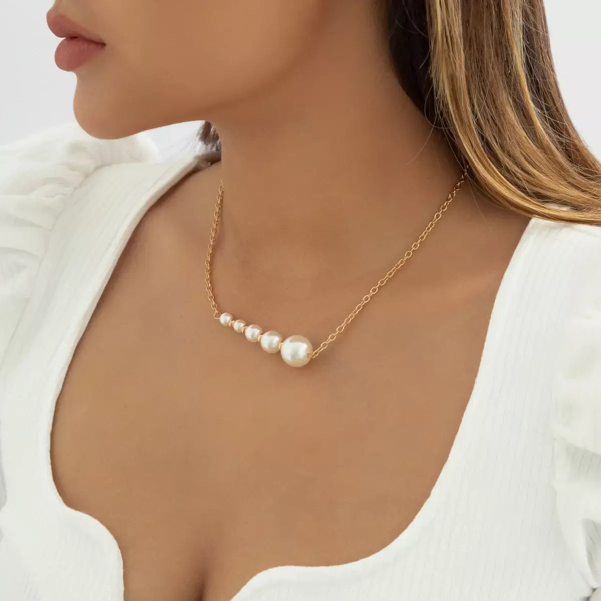 Ascending Pearl Beaded Necklace